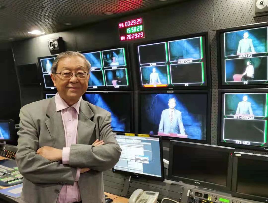 【纪念抗日战争胜利76周年】十载磨一剑 玉峰堪截云 向隆万与上海交大