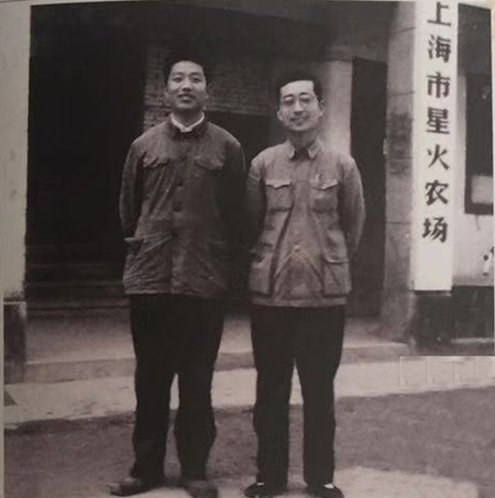 在市上山下乡办公室宣传队房间,蒋飚召开了星火农场五七三连的创建