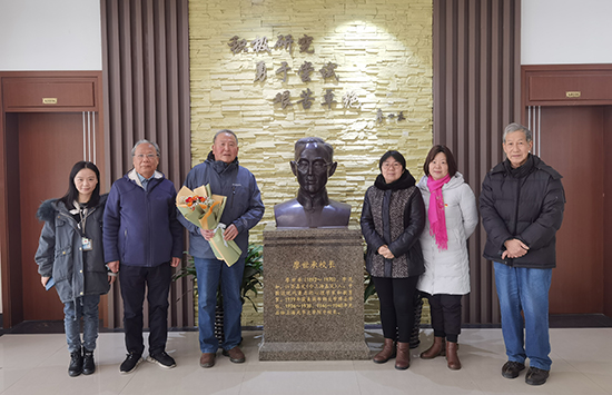合影2.jpg