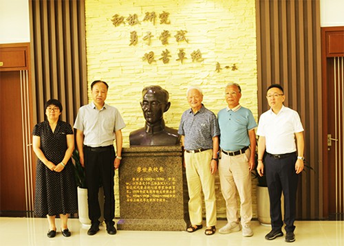 廖世承~1.jpg