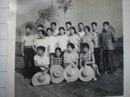 e3aef875437d10bfb8bdf64046696cfa.jpg e3aef875437d10bfb8bdf64046696cfa.jpg