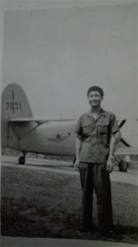 机场.jpg 机场.jpg