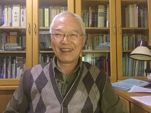 图10：退休后的张宏健.jpg