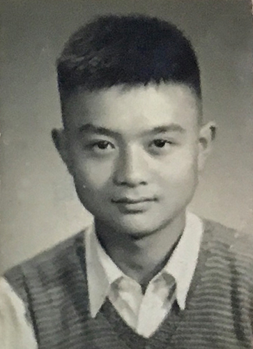 陈巨源.jpg